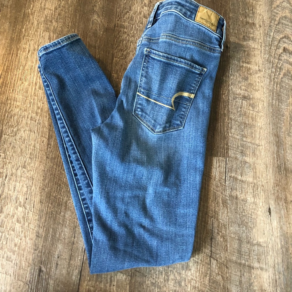 American Eagle Super Stretch  Skinny Jeans.